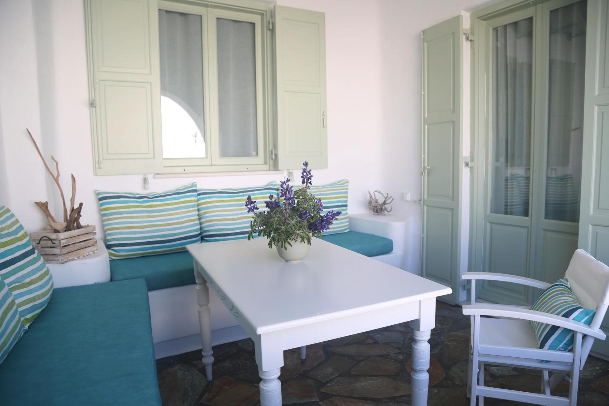 Dafni'S Philoxenia Aparthotel Naousa Quarto foto