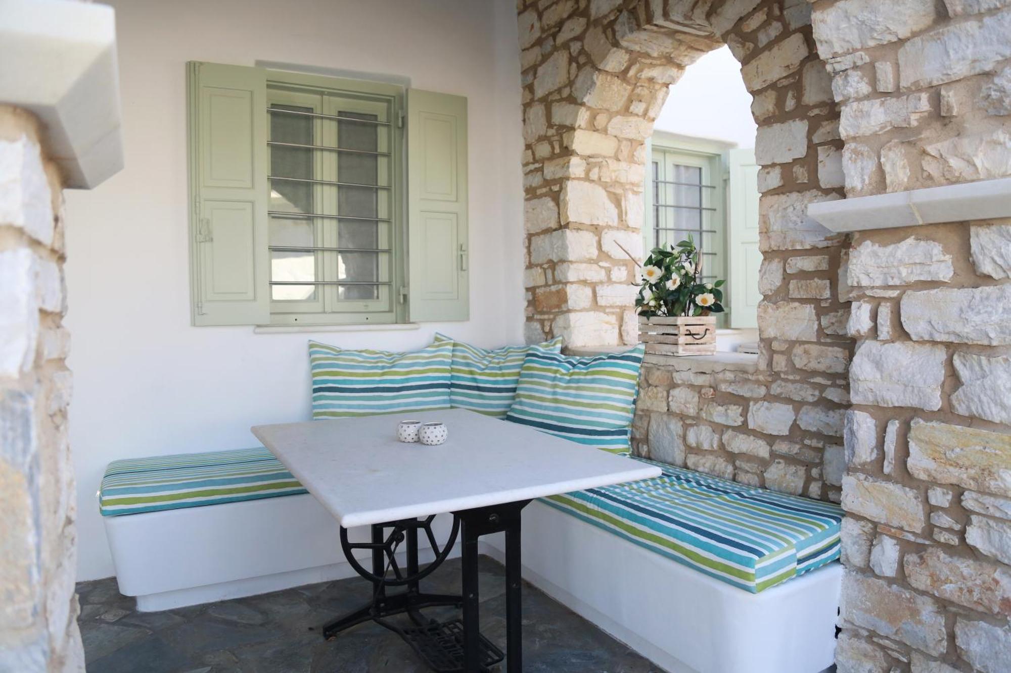 Dafni'S Philoxenia Aparthotel Naousa Quarto foto