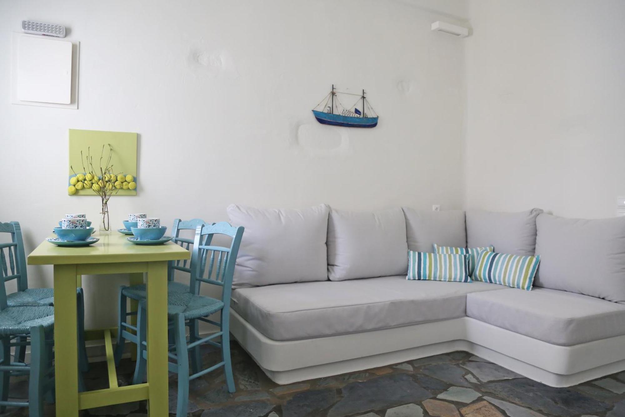 Dafni'S Philoxenia Aparthotel Naousa Quarto foto